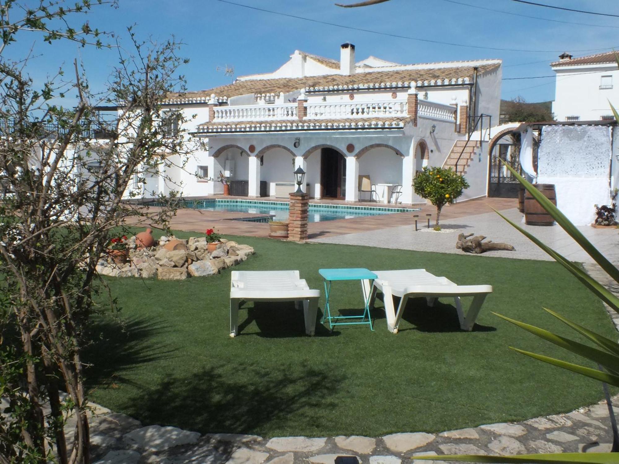Kayenne Holiday Rentals Iznájar Εξωτερικό φωτογραφία